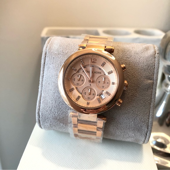 🤩💓Michael Kors women’s watch with crystal decor in rose gold finish - Picture 8 of 10